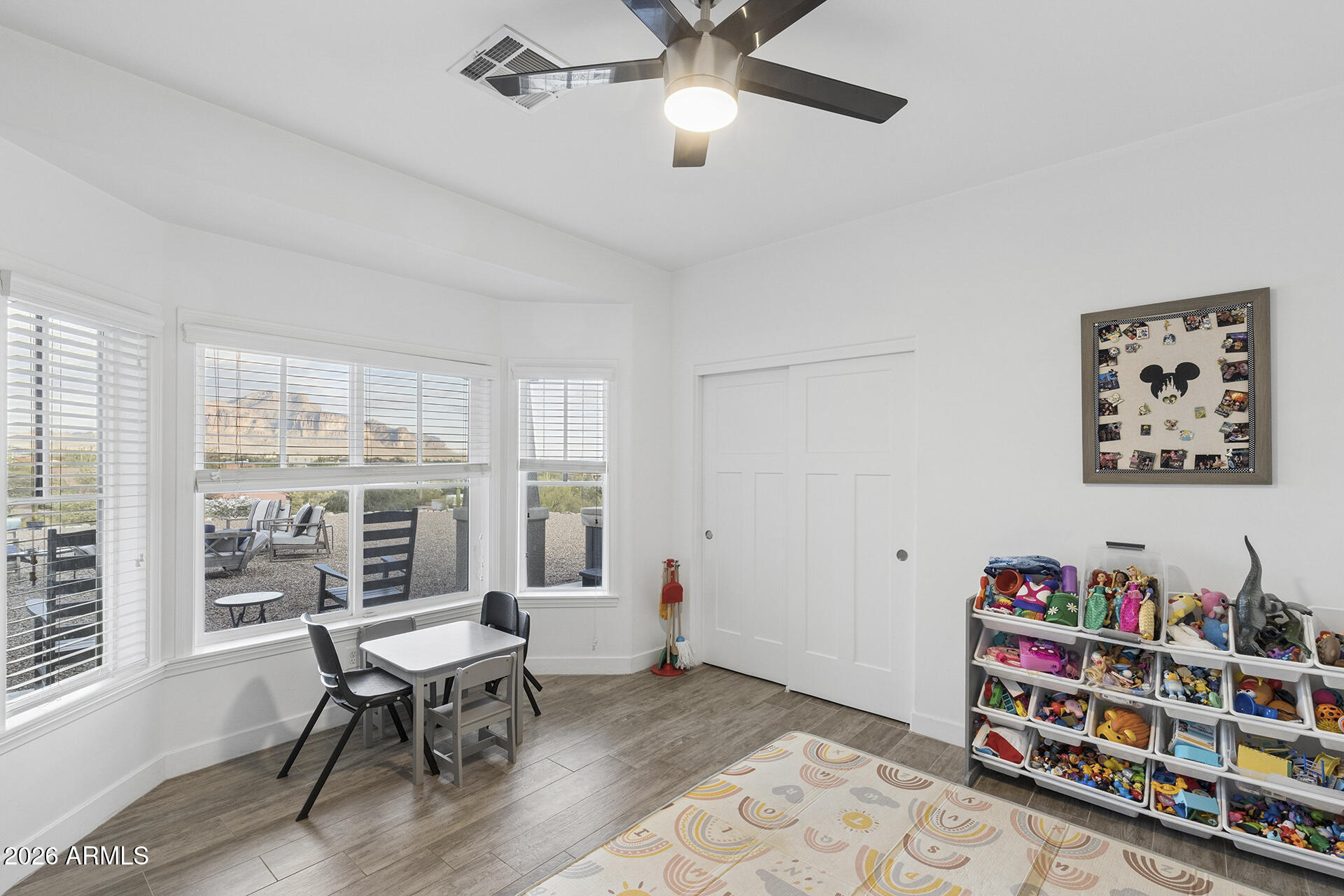 203 E SADDLE BUTTE Street