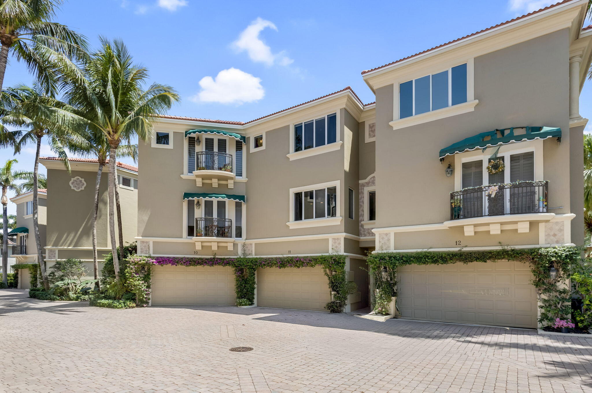 921 Osceola Drive 11