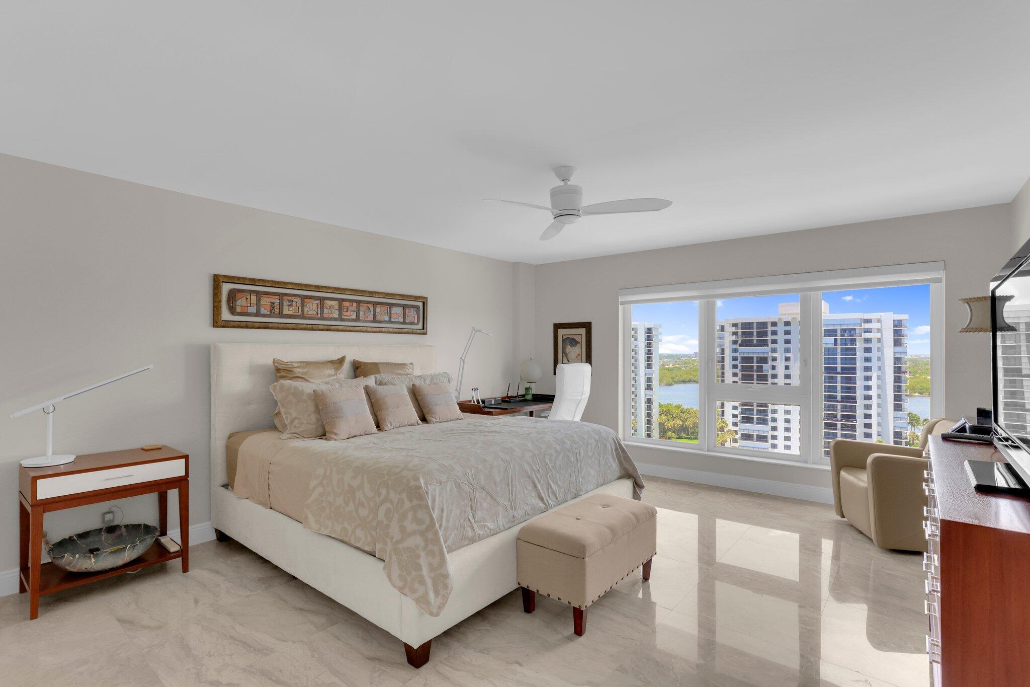 2066 N Ocean Boulevard 14nw