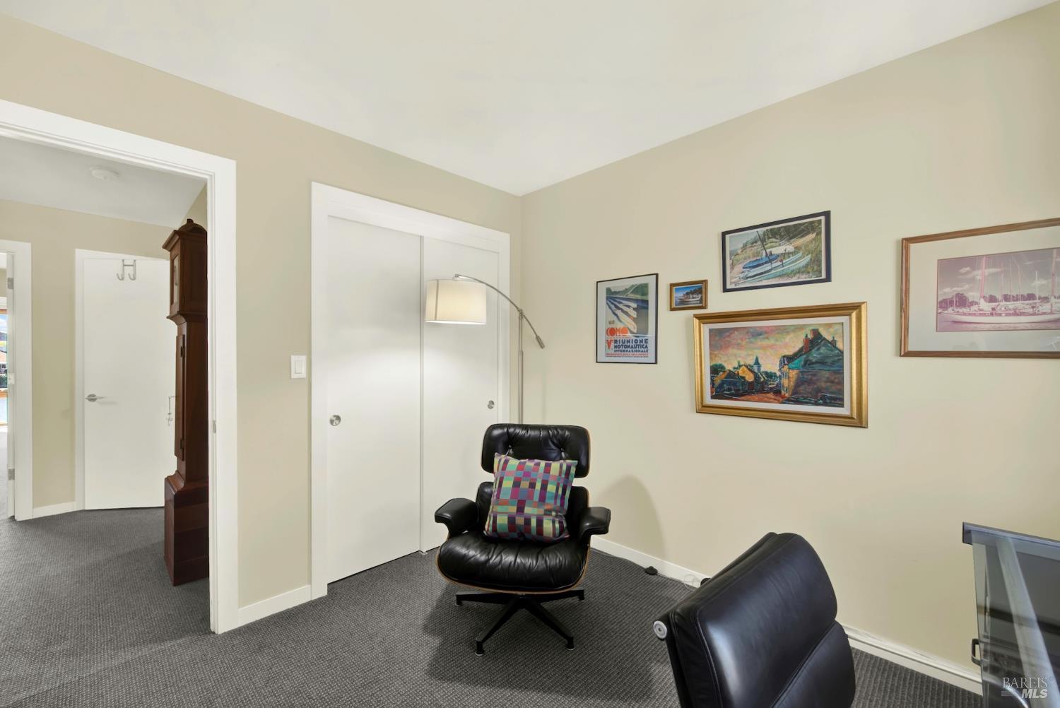 927 Marina Dr
