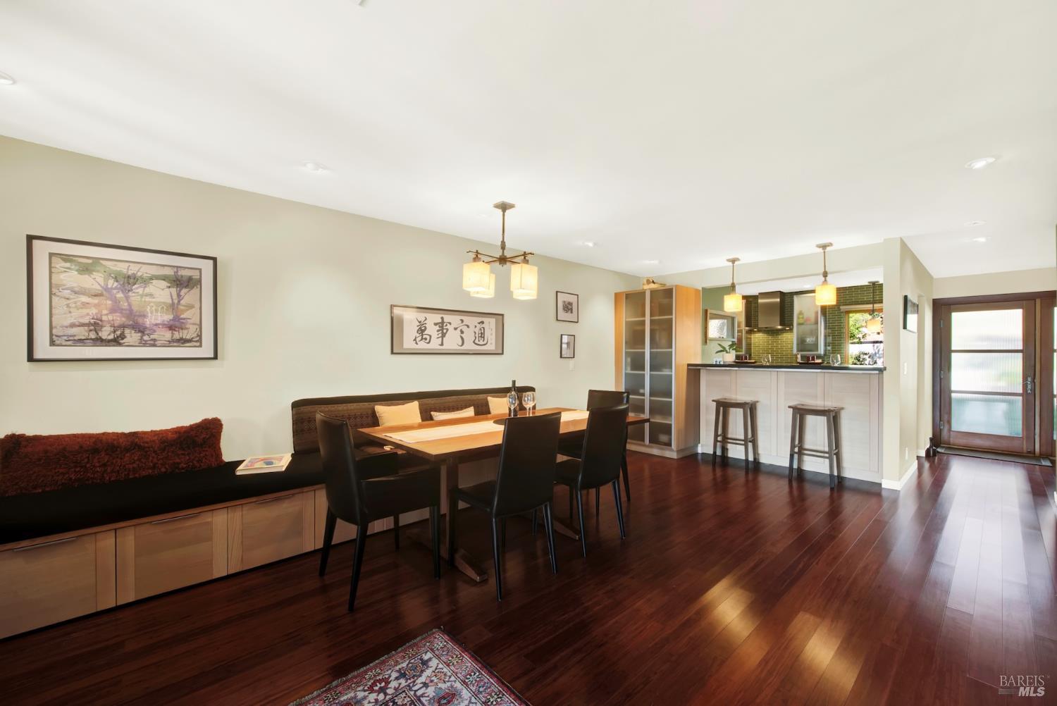 927 Marina Dr