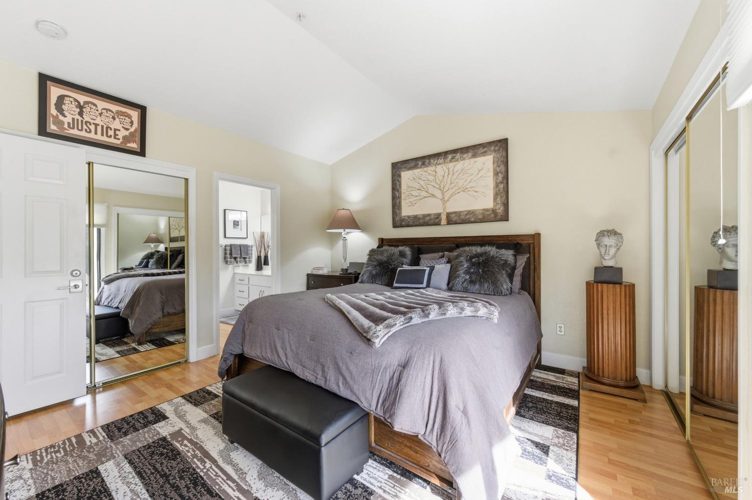77 Fountain Grove Circle