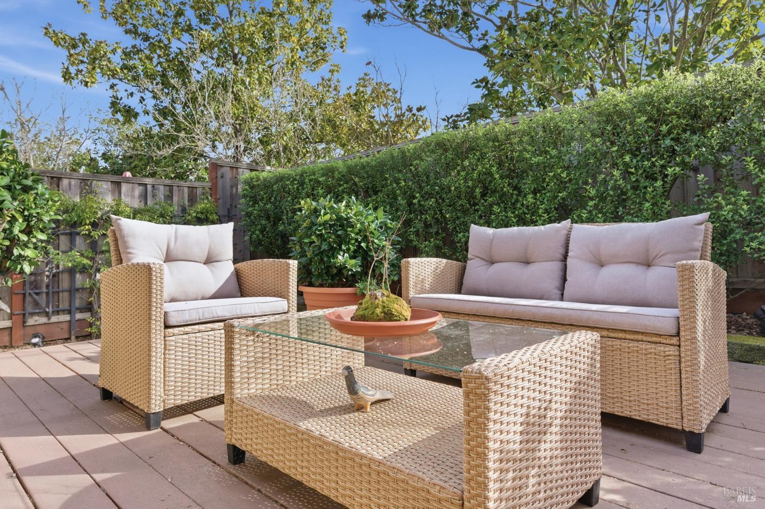 77 Fountain Grove Circle