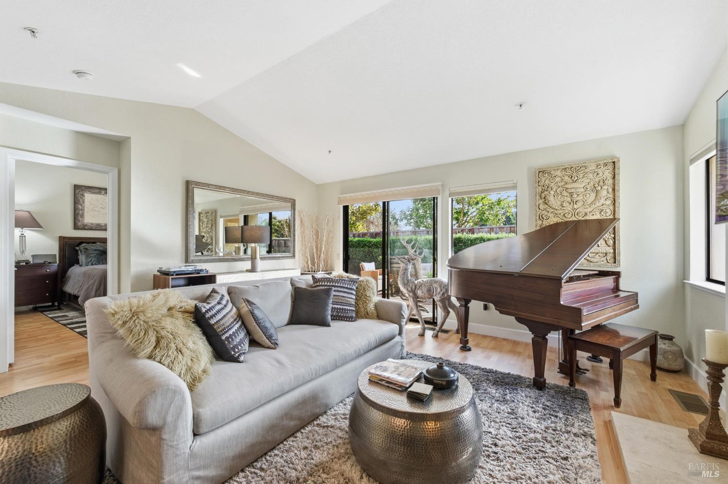 77 Fountain Grove Circle