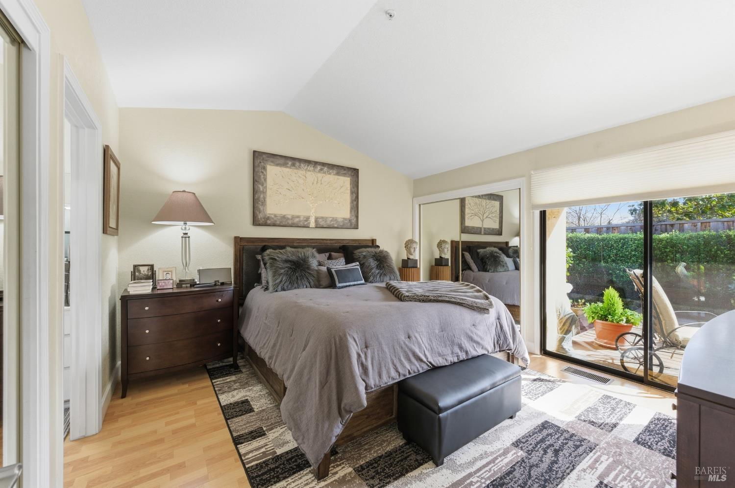 77 Fountain Grove Circle
