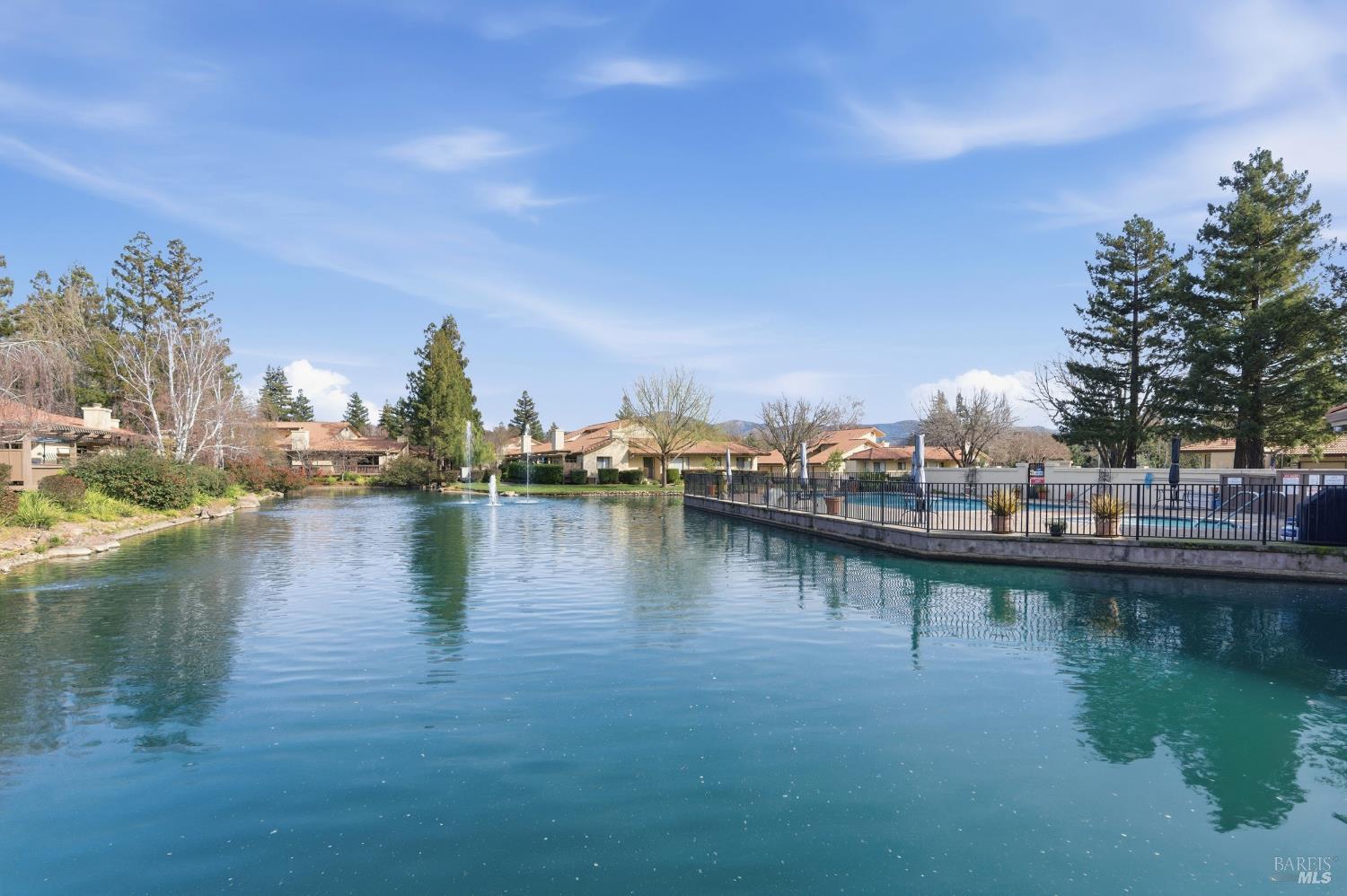 77 Fountain Grove Circle