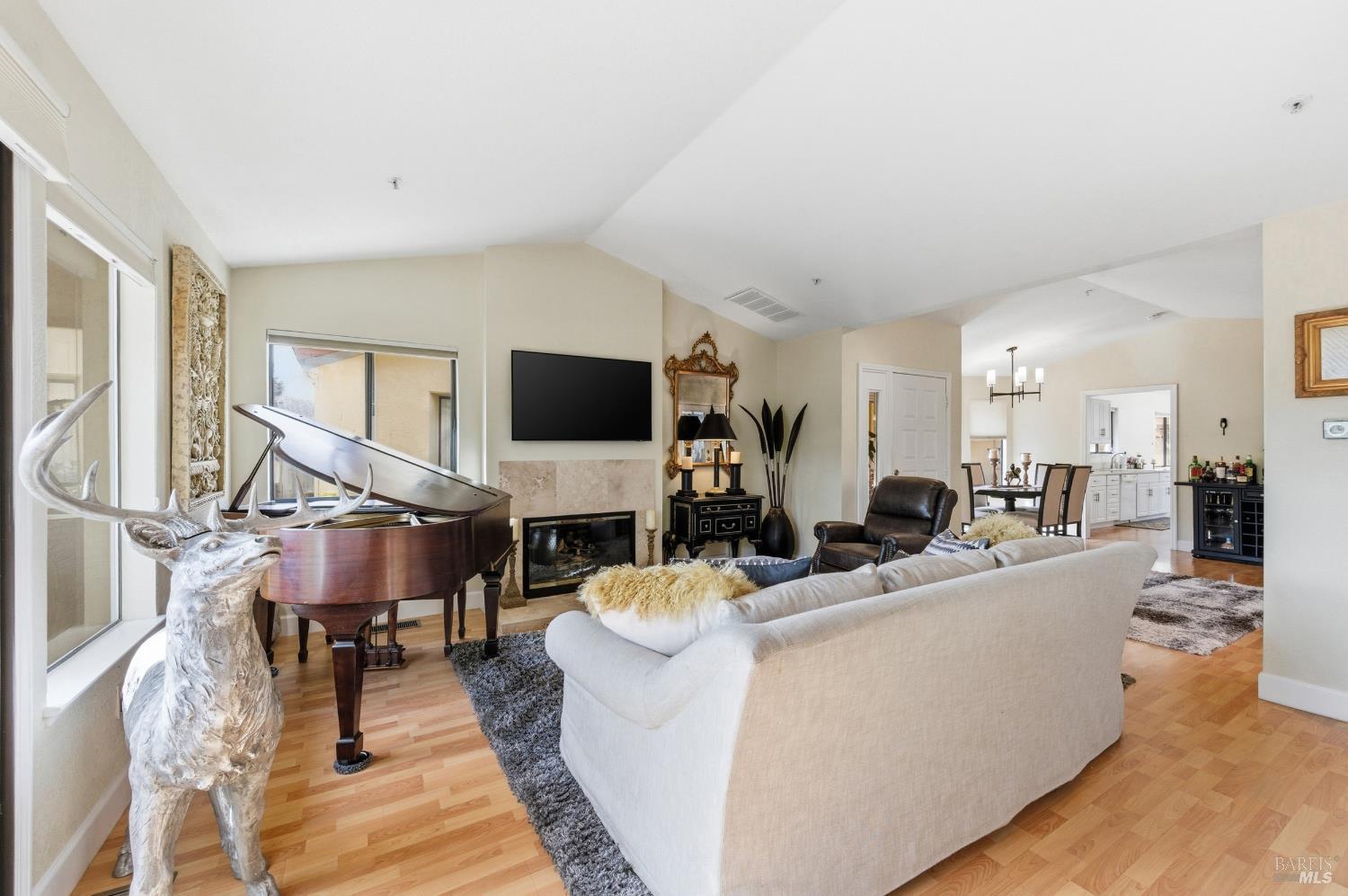 77 Fountain Grove Circle