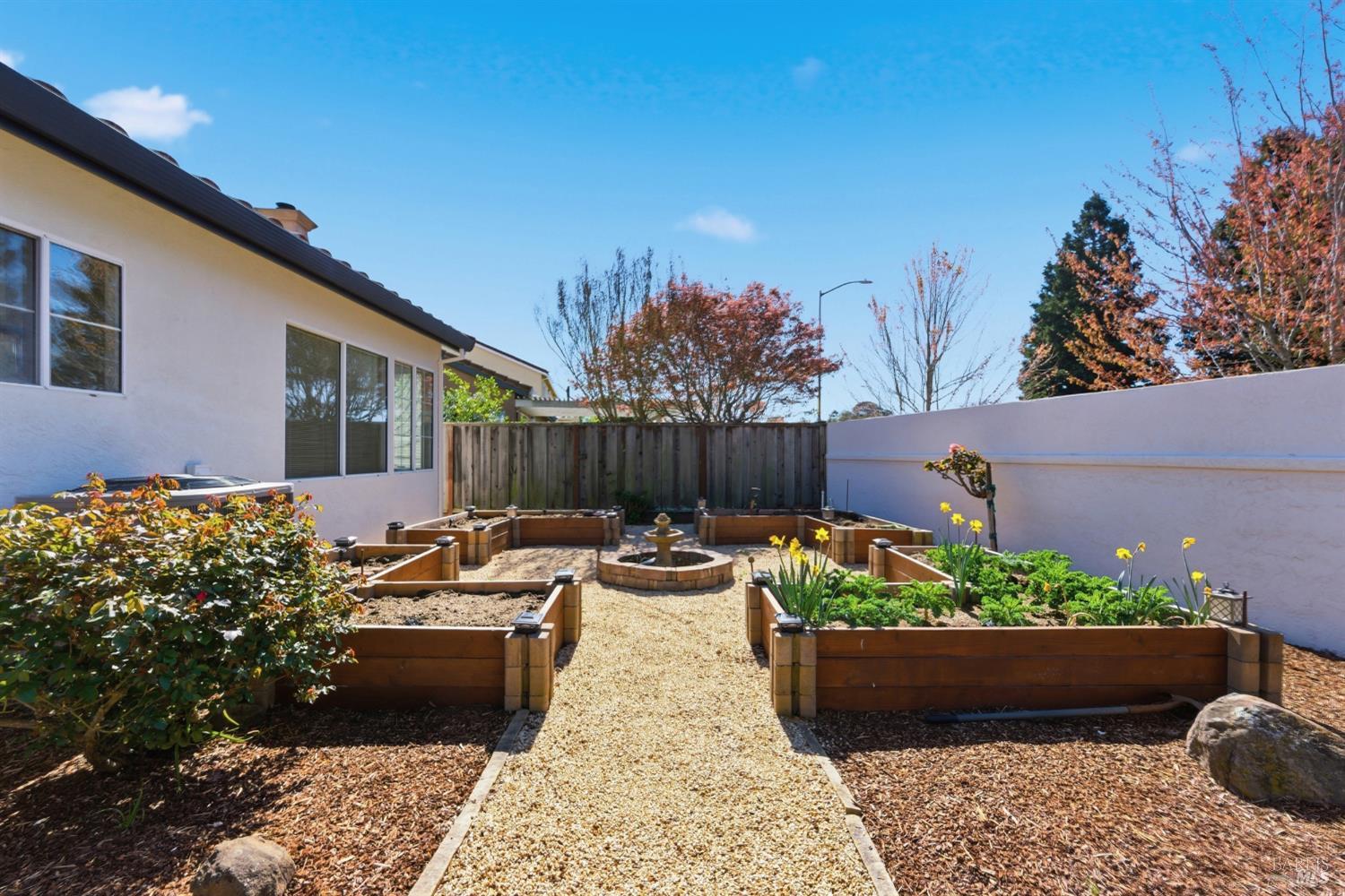 51 Regatta Way