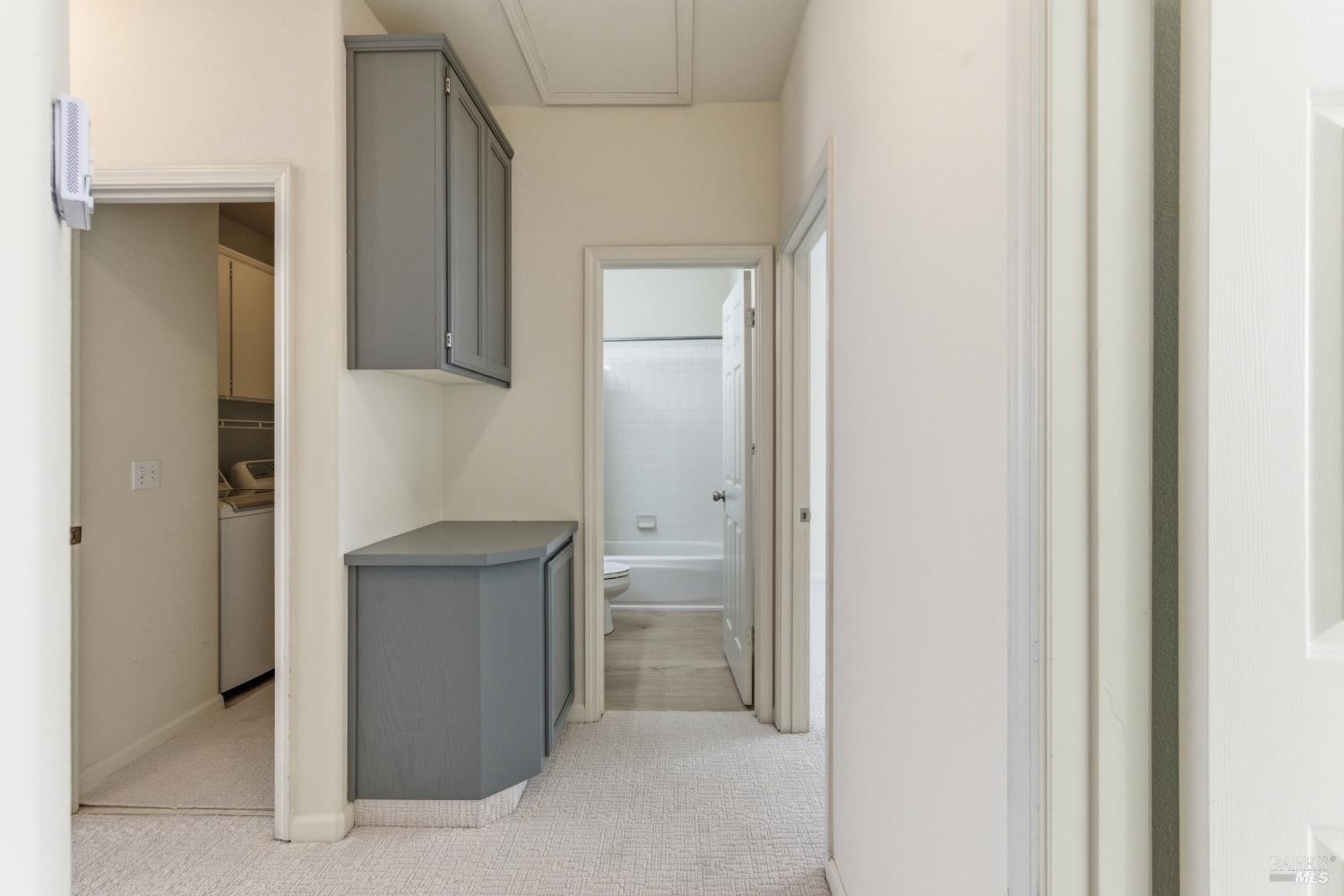 51 Regatta Way
