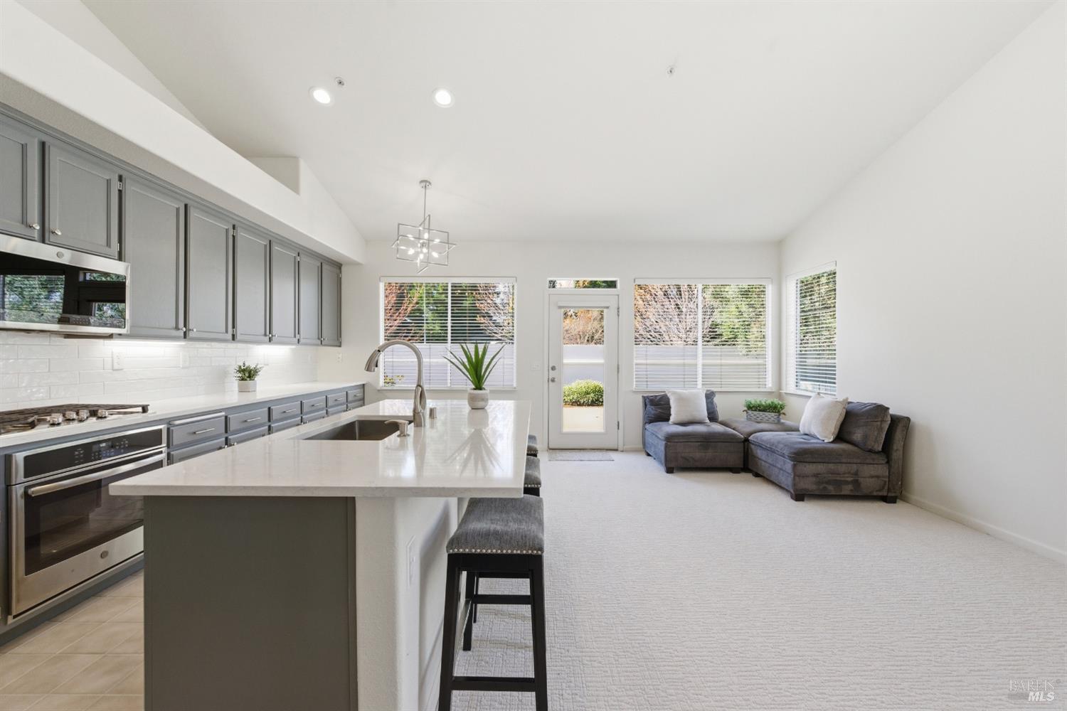 51 Regatta Way