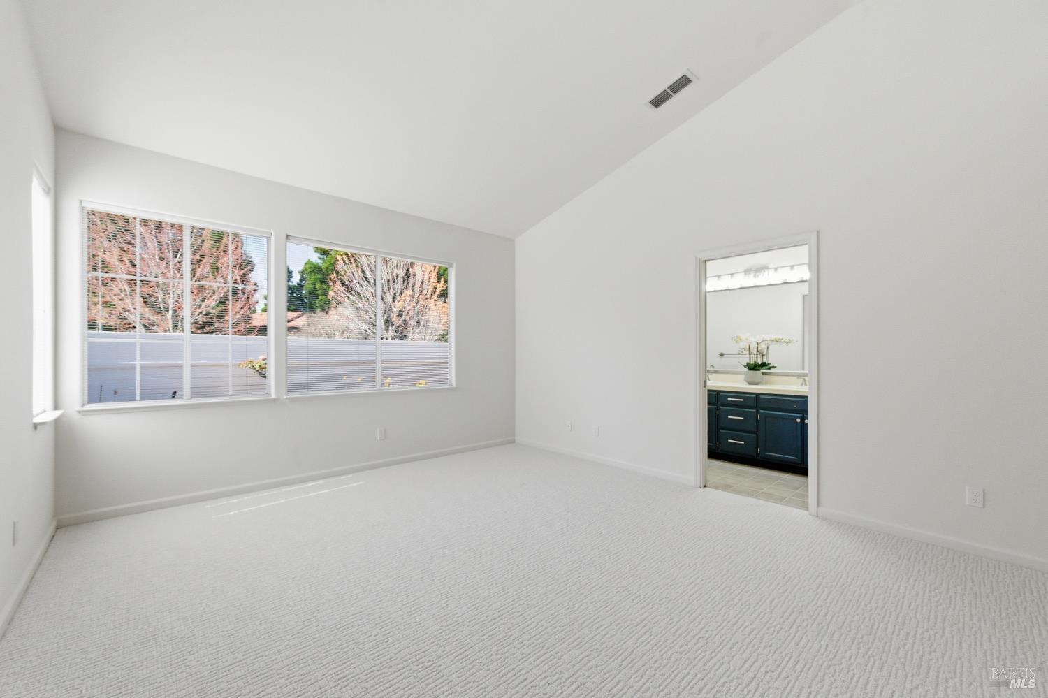 51 Regatta Way