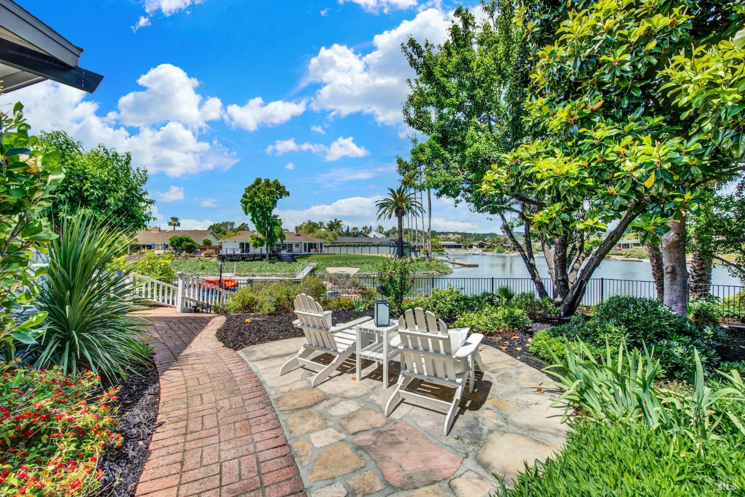 773 La Salle Way