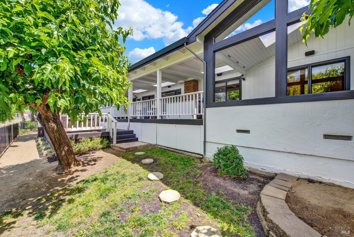 773 La Salle Way