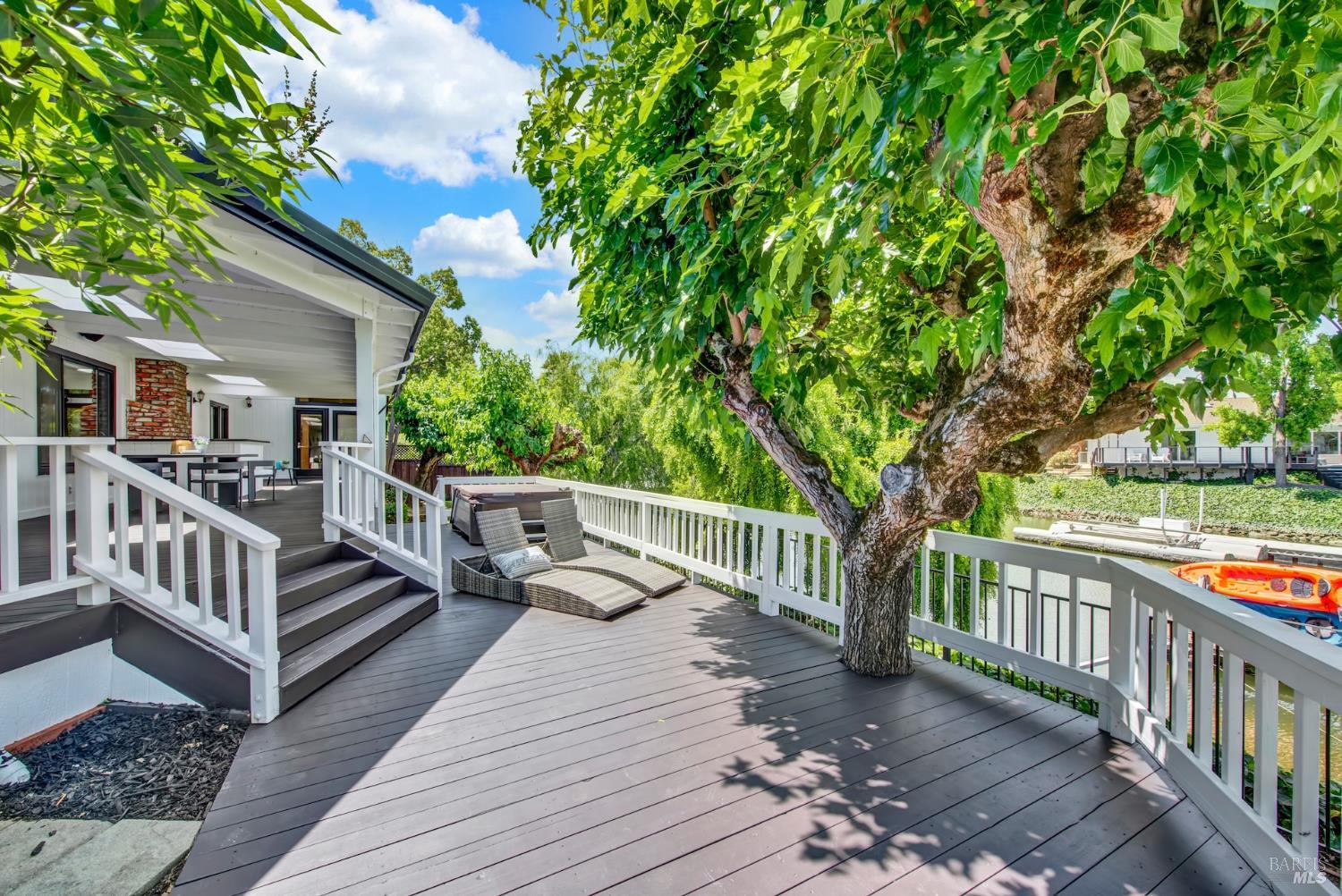773 La Salle Way