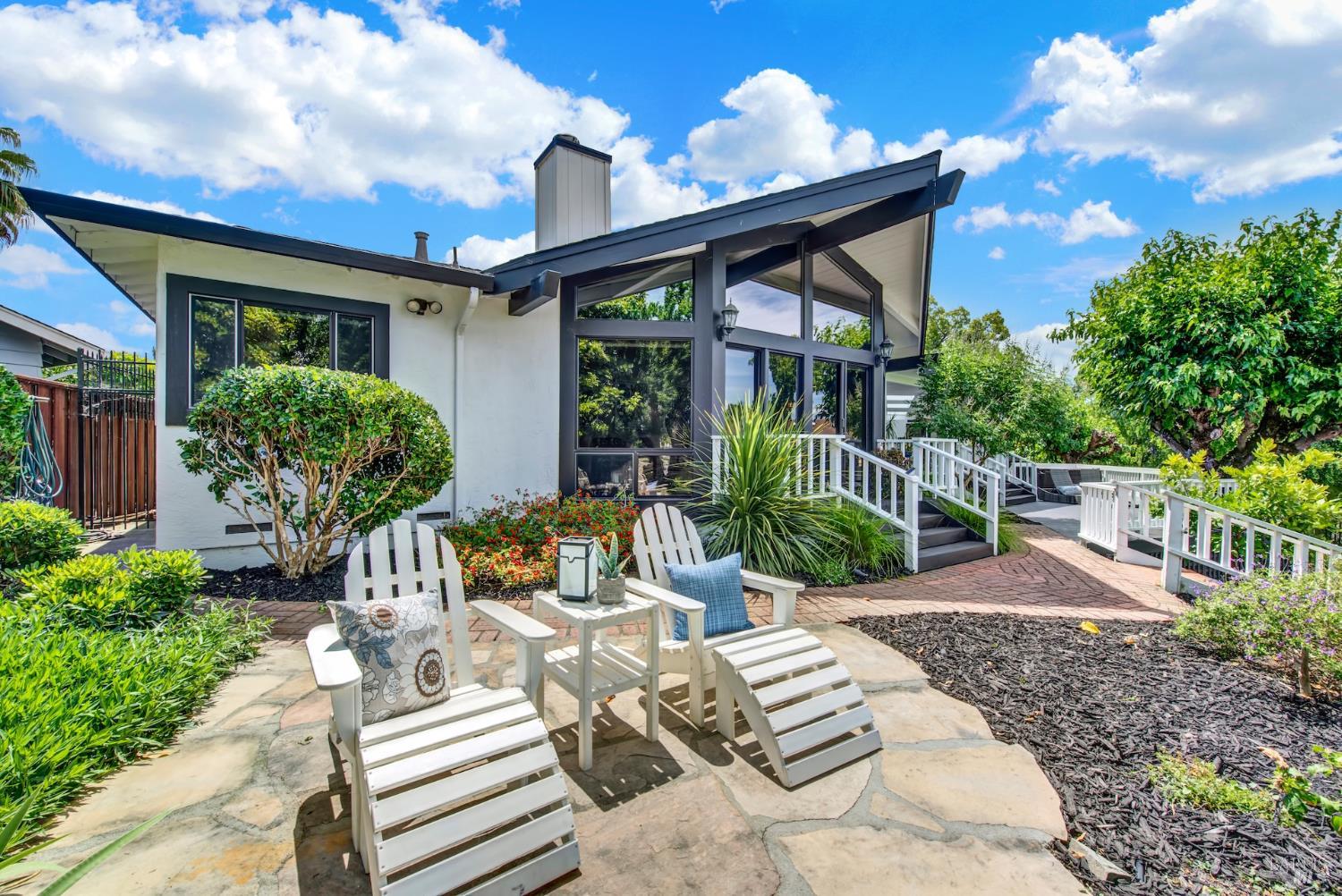 773 La Salle Way