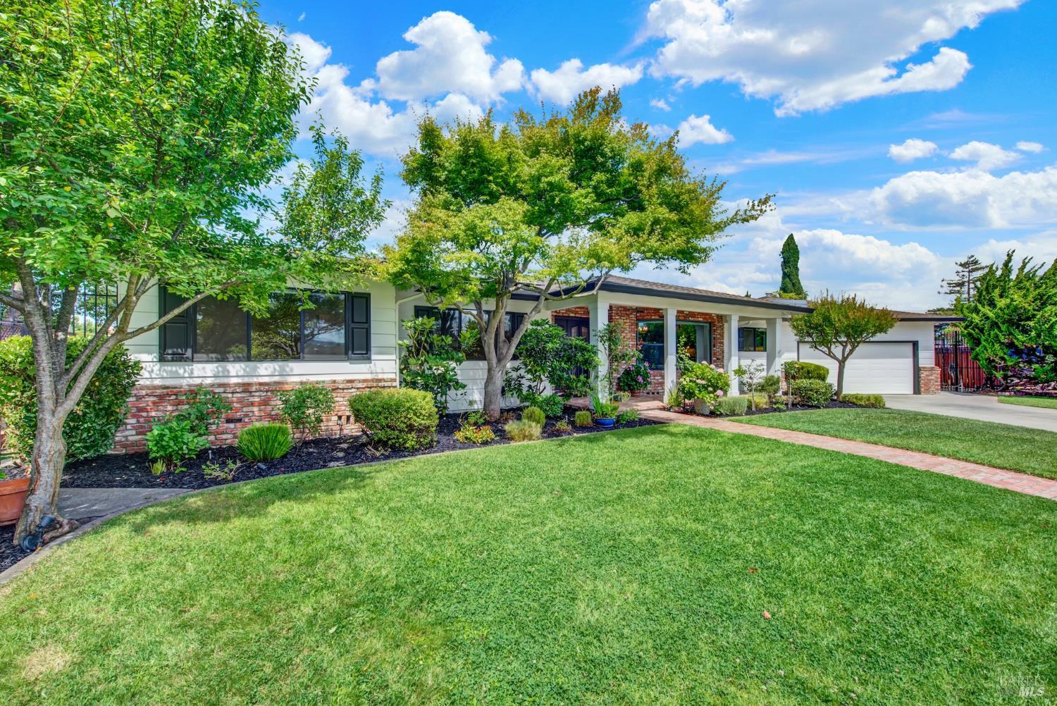 773 La Salle Way