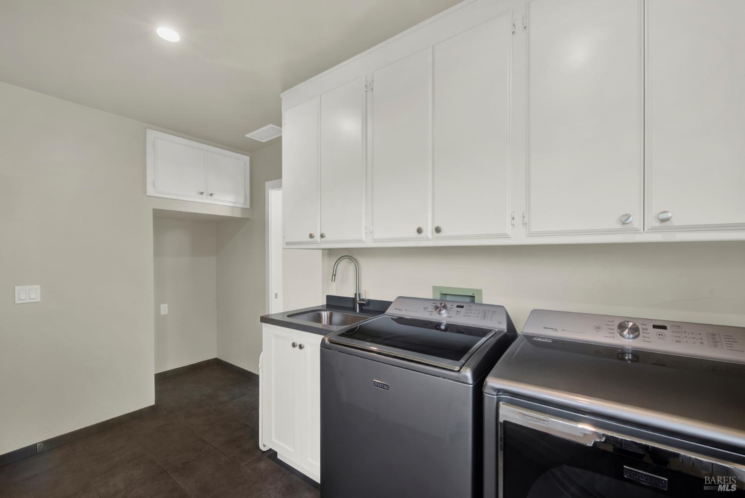 773 La Salle Way