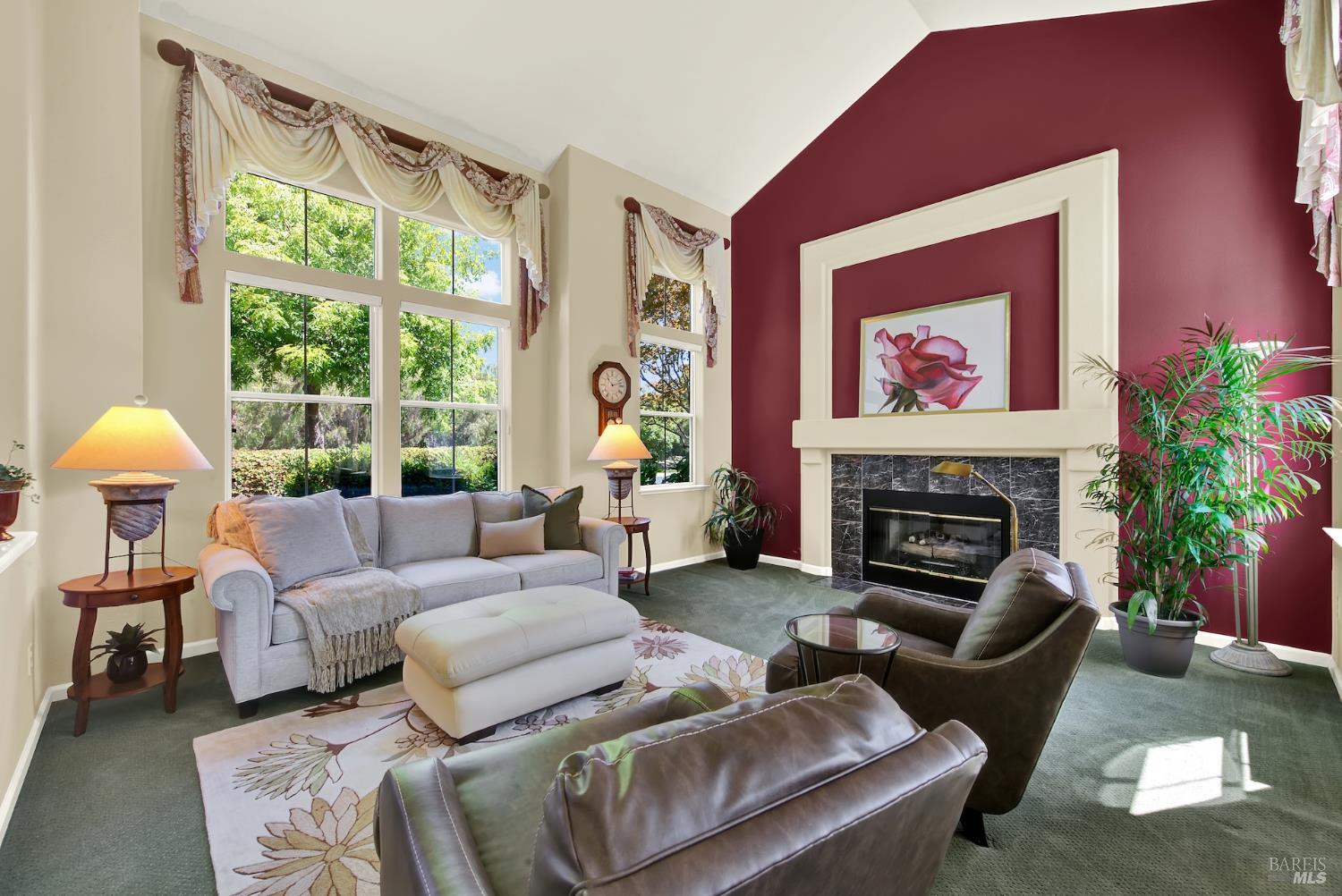 41 N Newport Drive