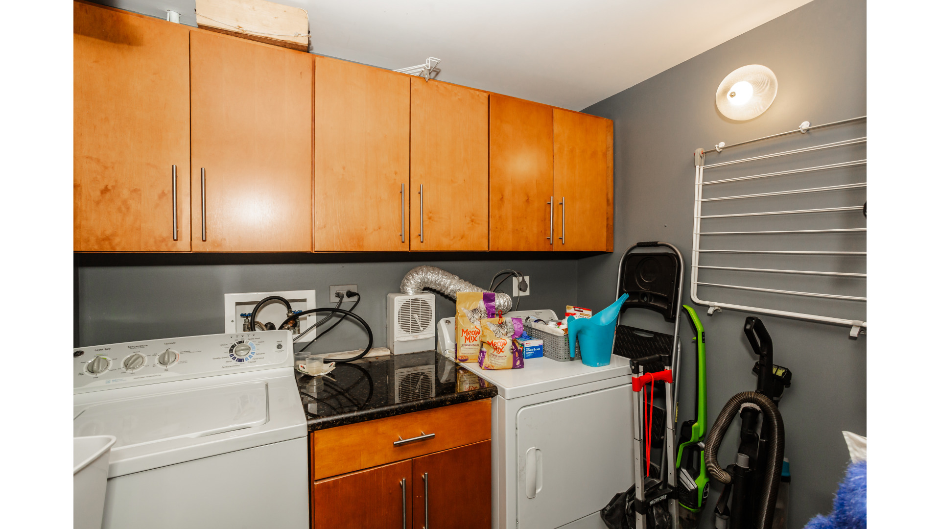 360 W Illinois Street Unit: 7B