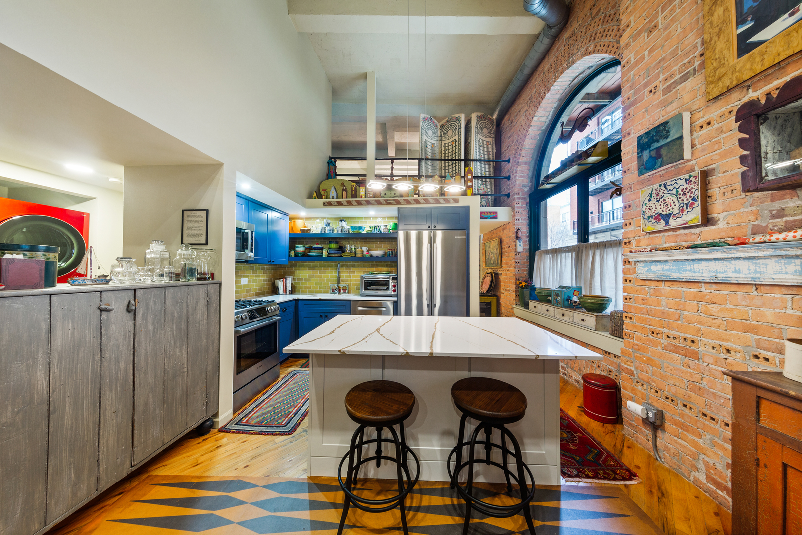 1439 S Michigan Avenue Unit: 107