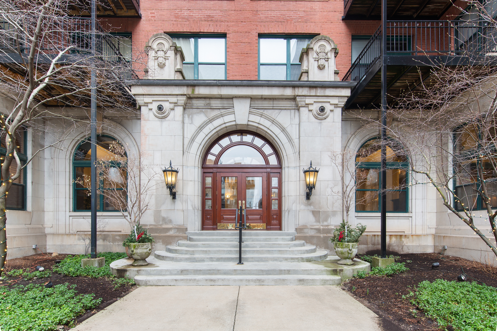 1439 S Michigan Avenue Unit: 107