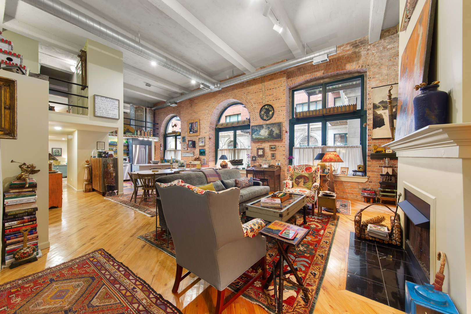 1439 S Michigan Avenue Unit: 107