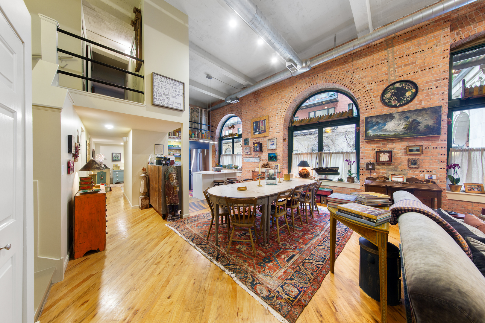 1439 S Michigan Avenue Unit: 107