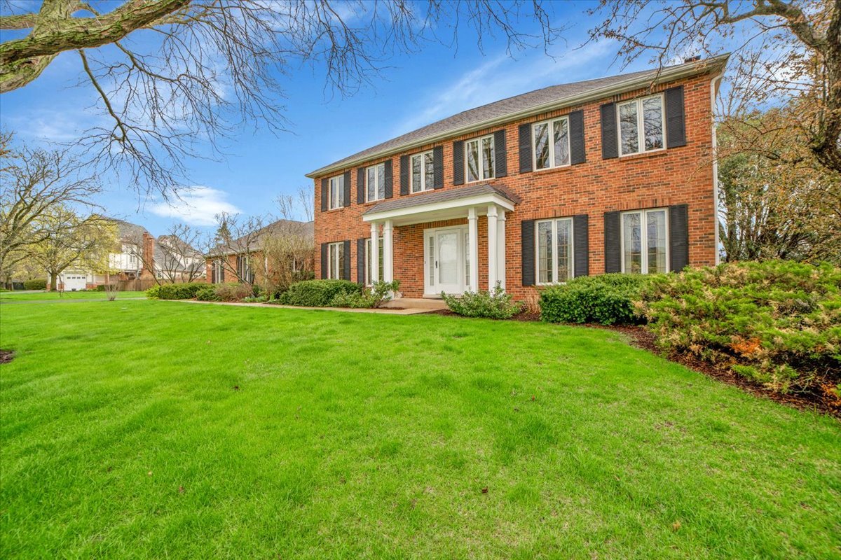 1S221 N Flanders Lane