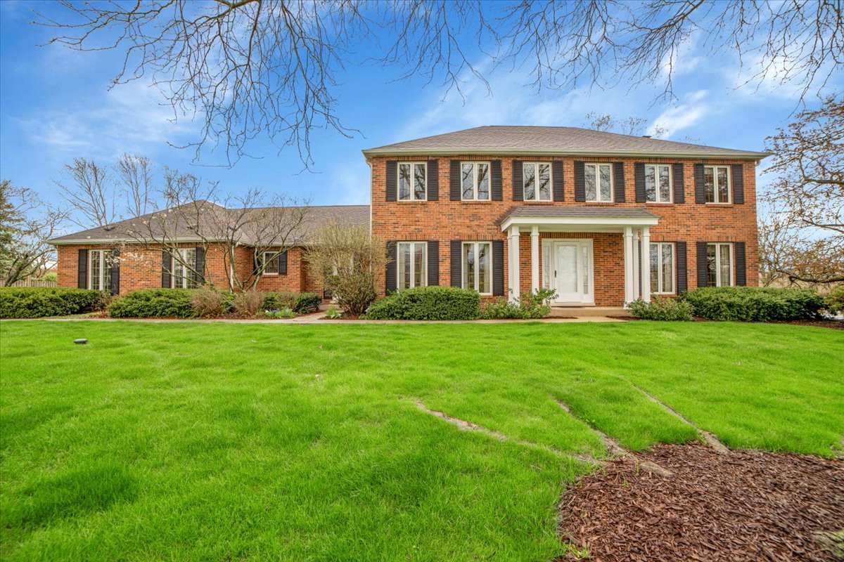 1S221 N Flanders Lane