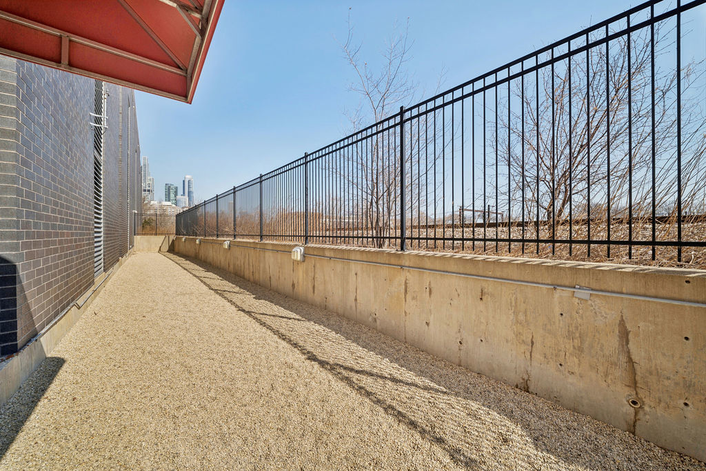 1841 S Calumet Avenue Unit: 1203