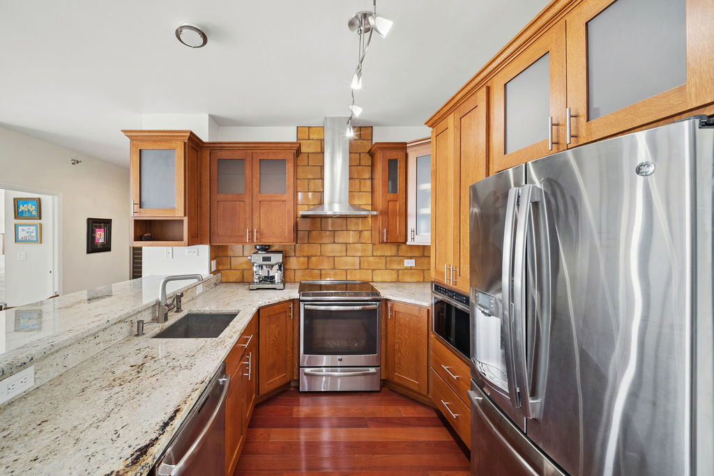 1841 S Calumet Avenue Unit: 1203