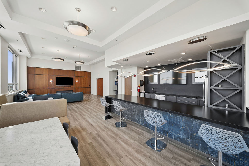 1841 S Calumet Avenue Unit: 1203