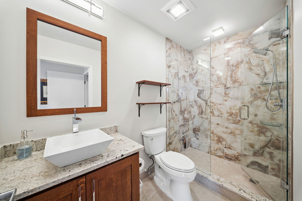 1841 S Calumet Avenue Unit: 1203