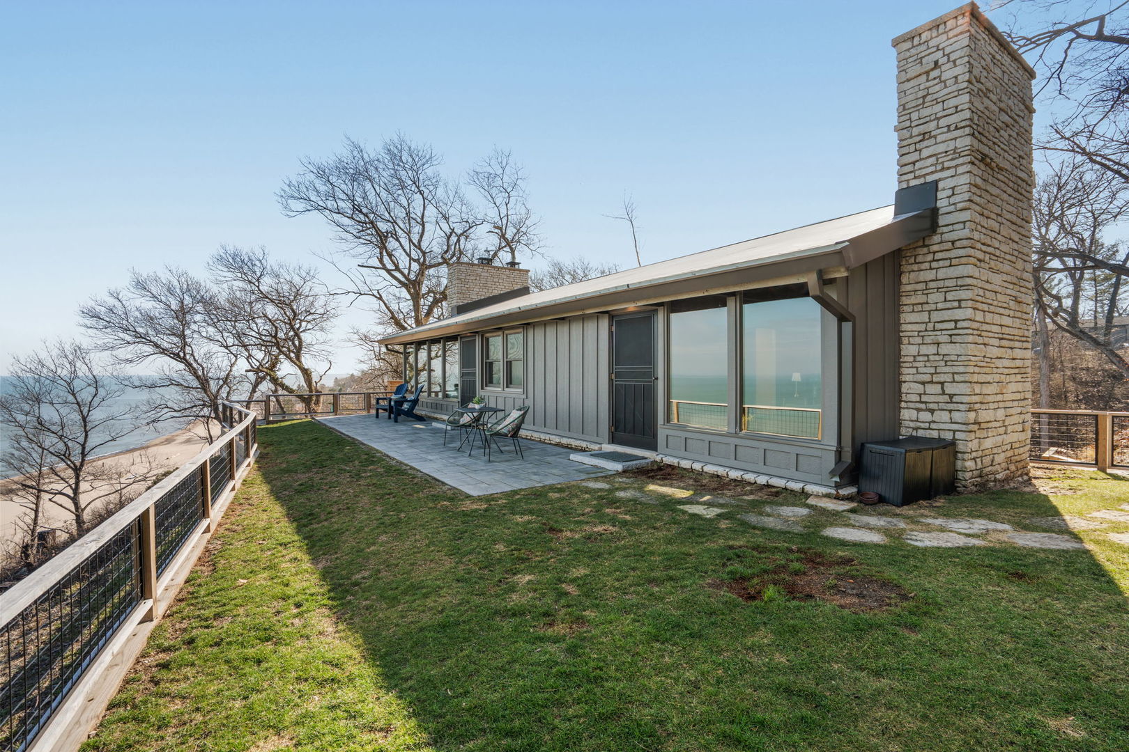 44 Circle Drive