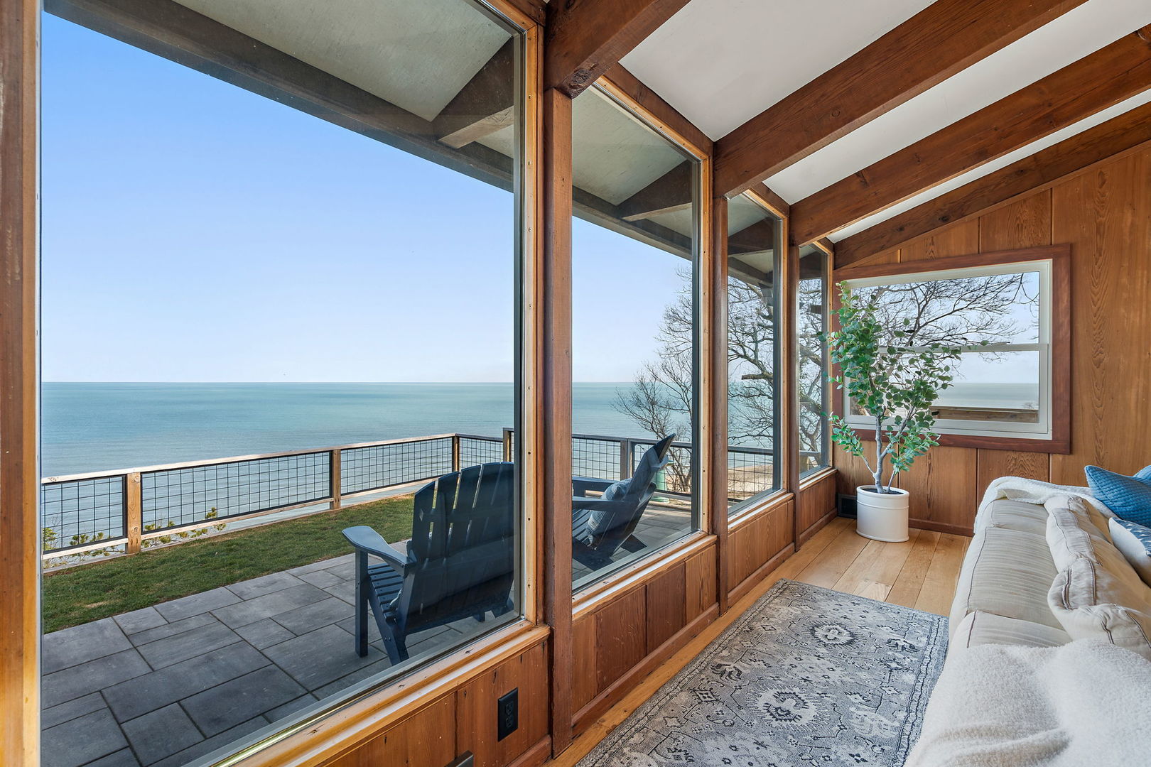 44 Circle Drive