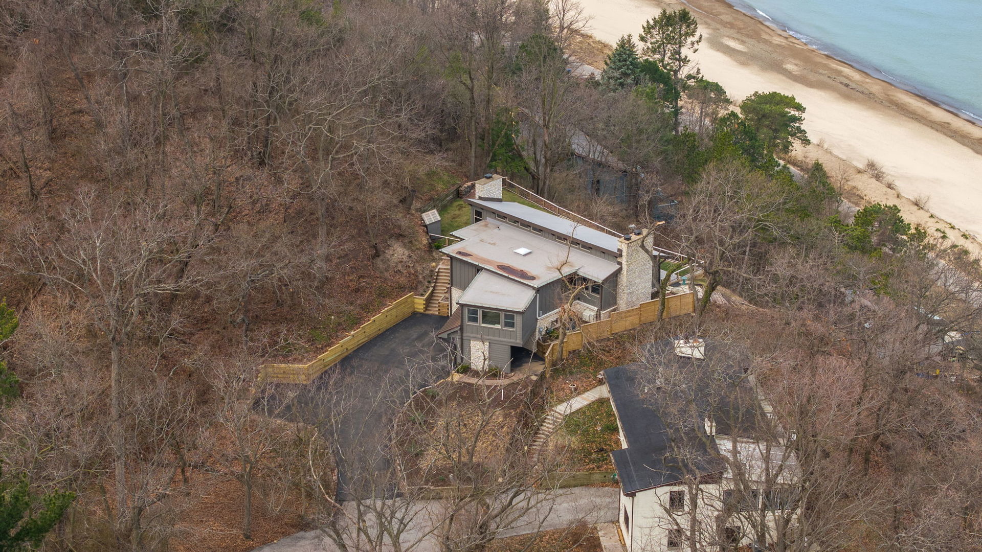 44 Circle Drive