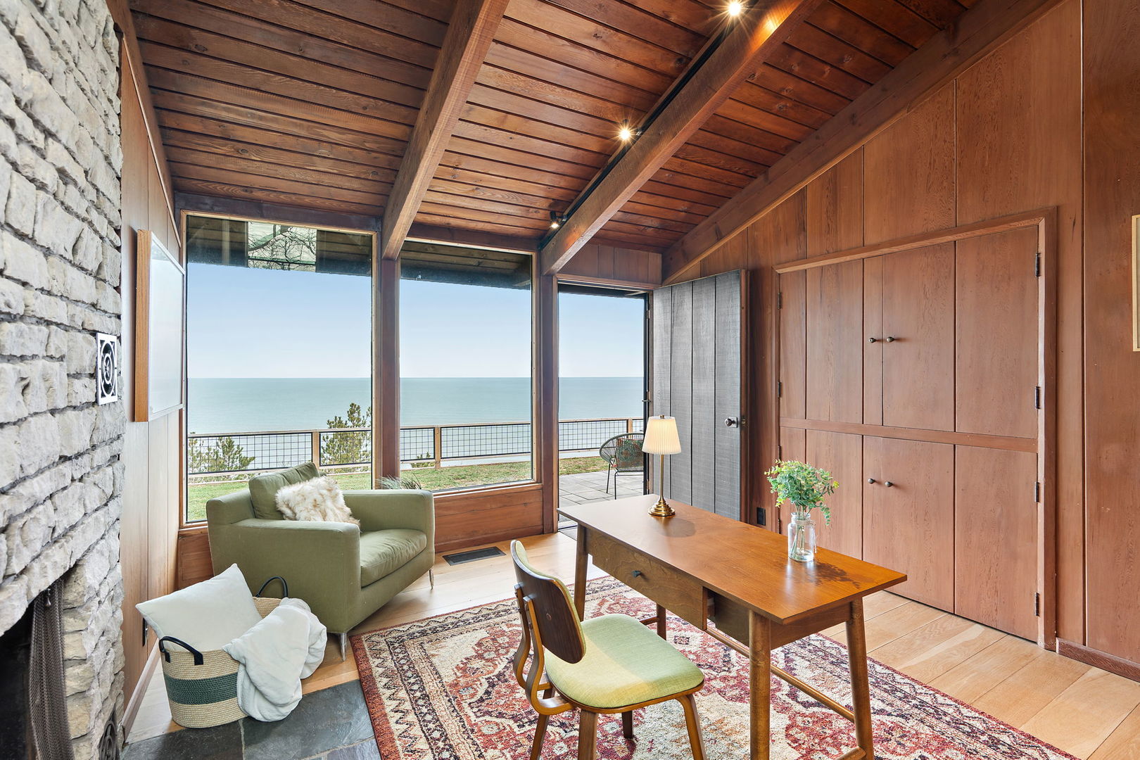 44 Circle Drive