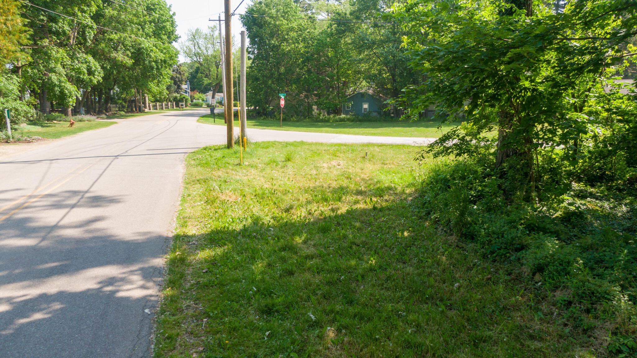 15853 Lakeshore Road