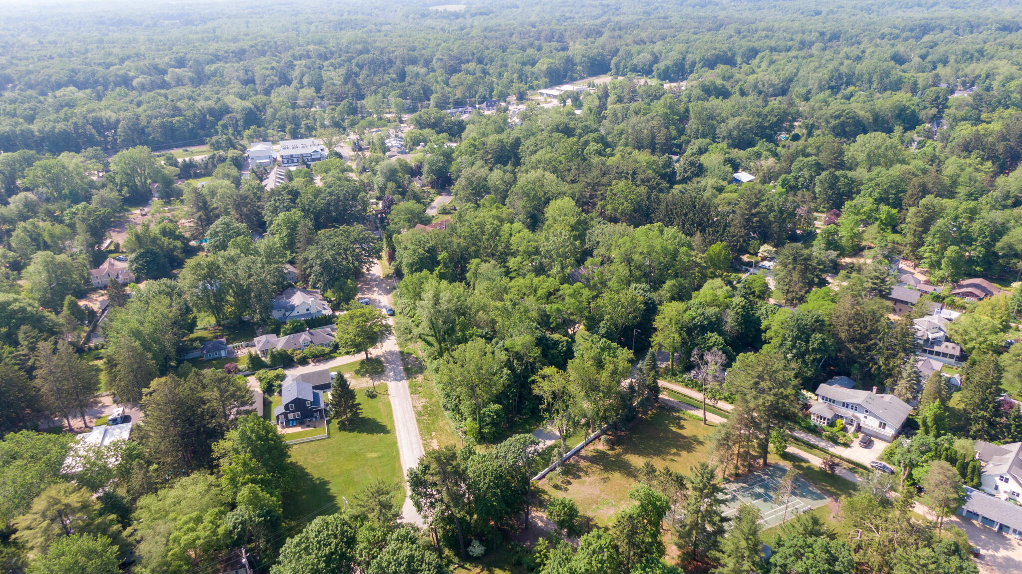 15853 Lakeshore Road
