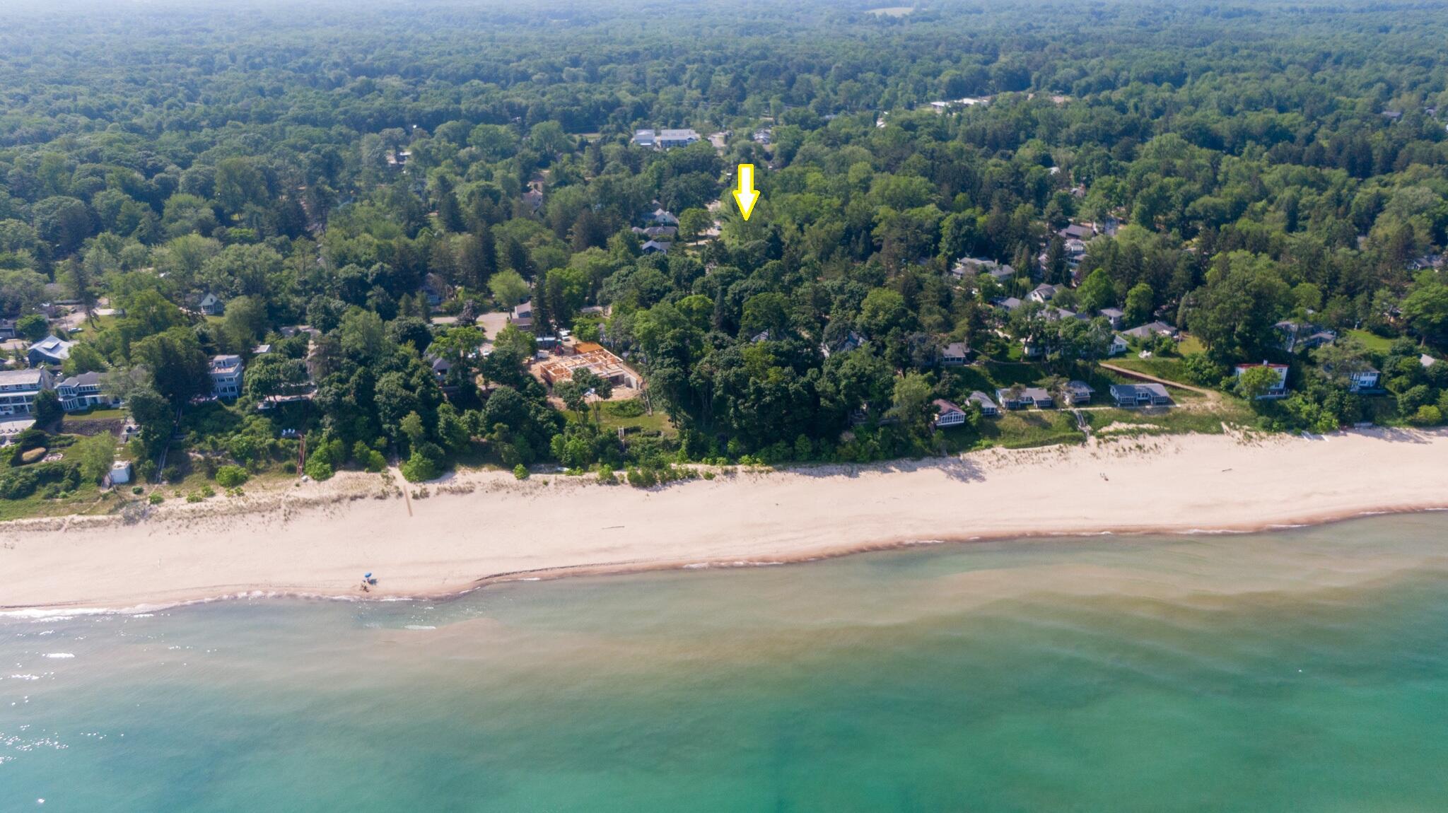 15853 Lakeshore Road