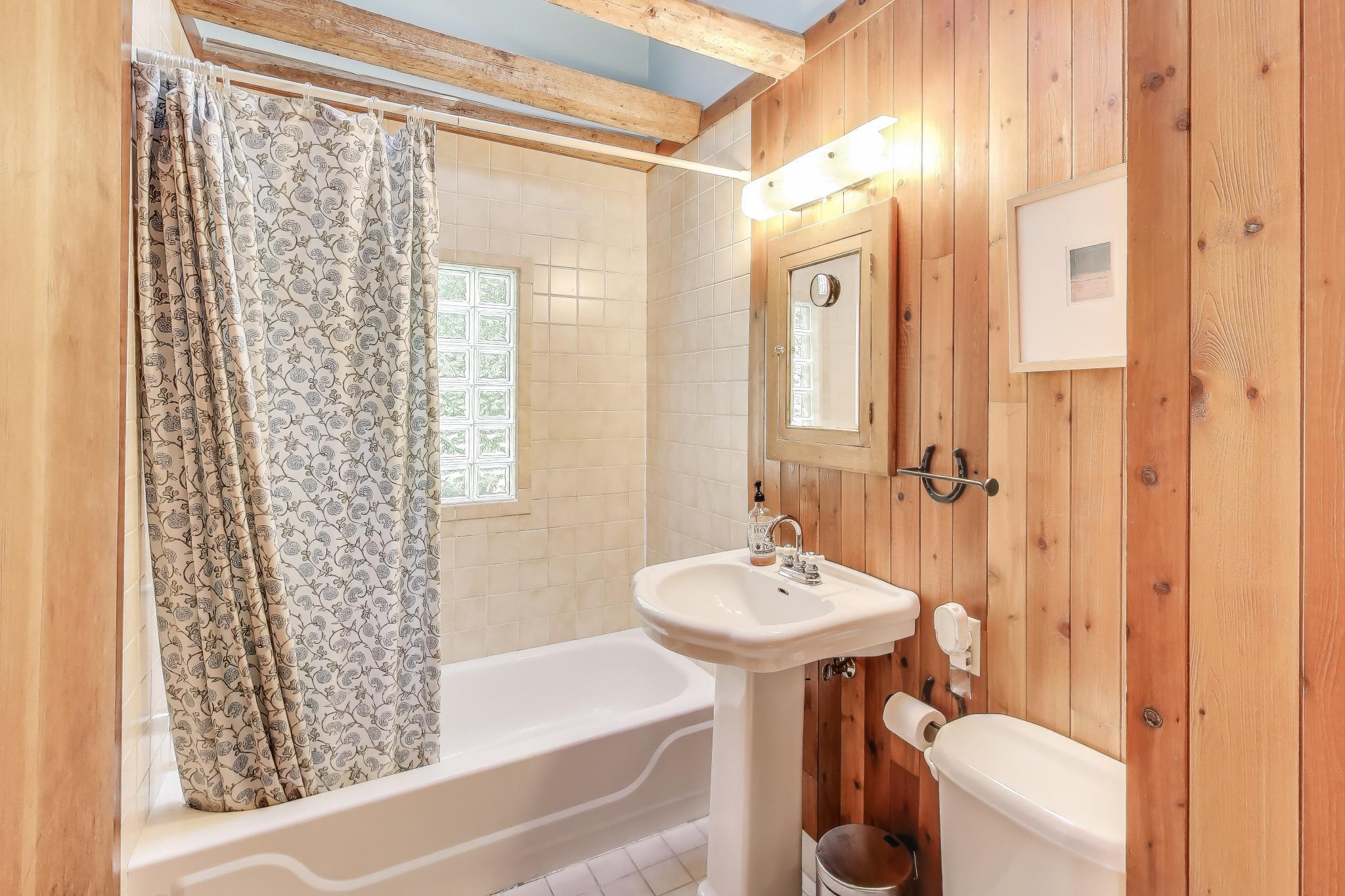 3257 W Marquette Woods Road