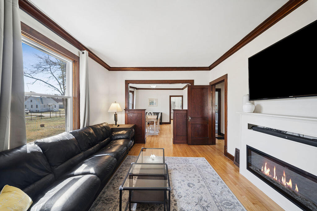 230 S Willard Street