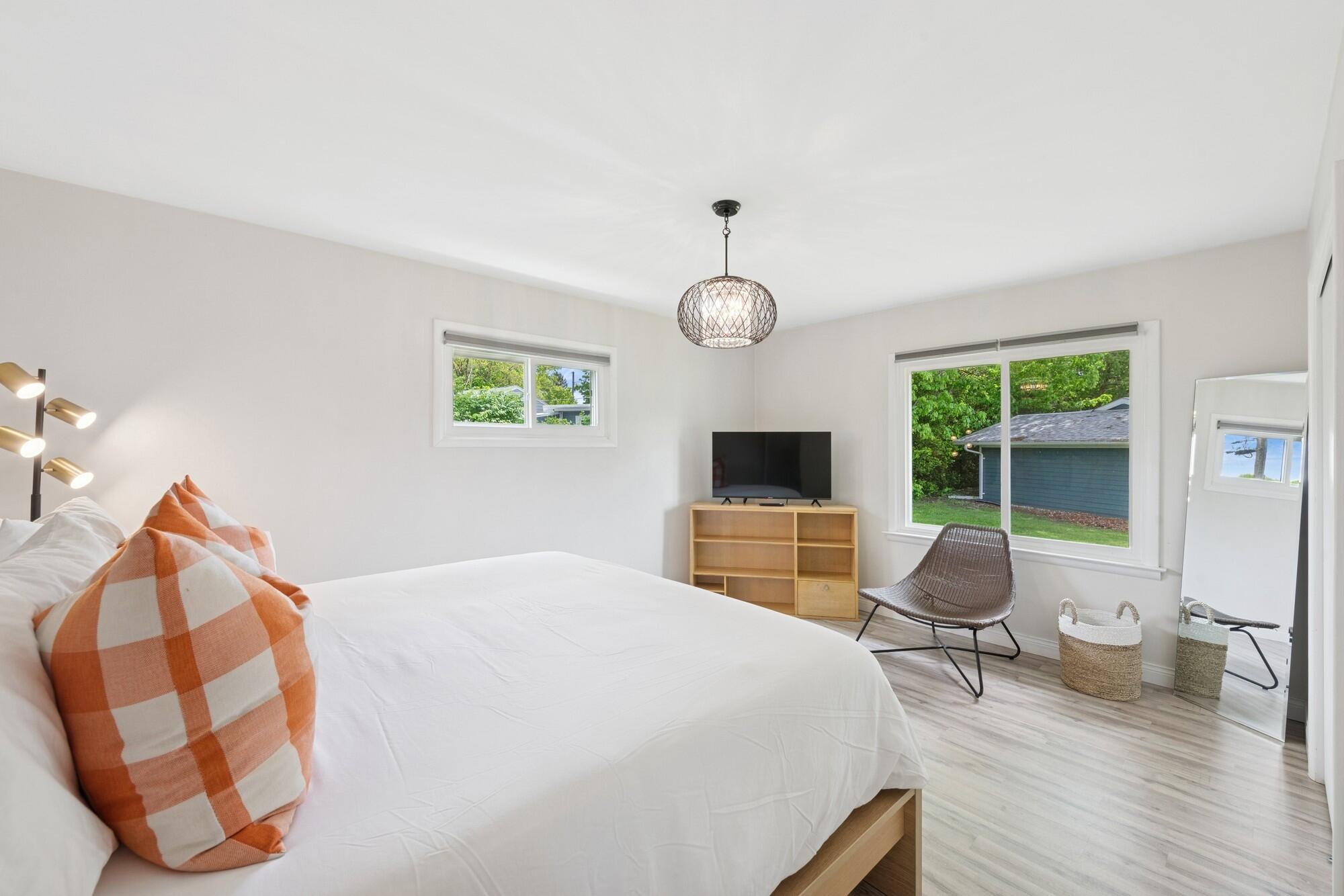 212 Lake Shore Drive