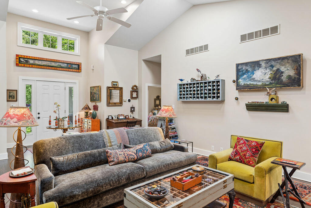 55 Magnolia Trail