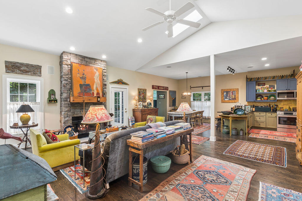 55 Magnolia Trail