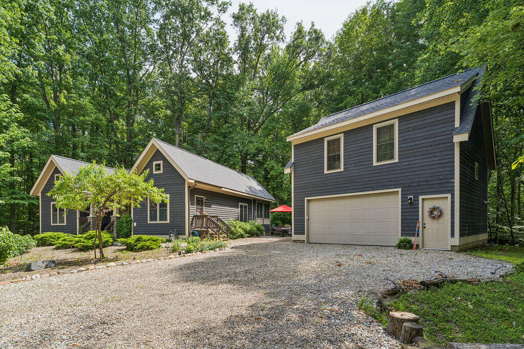 55 Magnolia Trail
