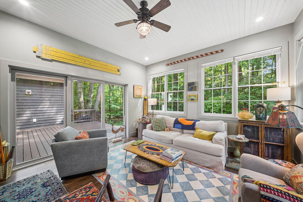 55 Magnolia Trail