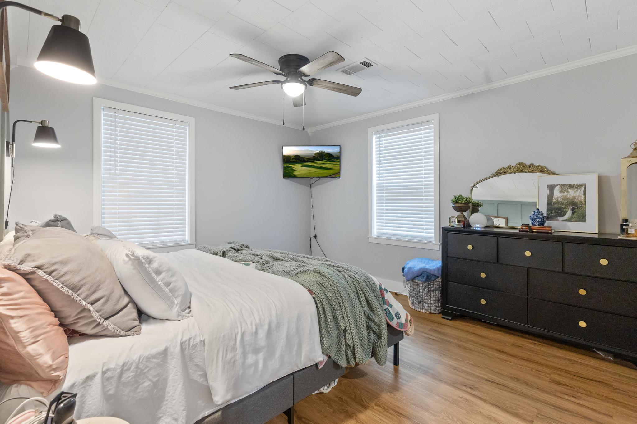 416 S 15th Ave.