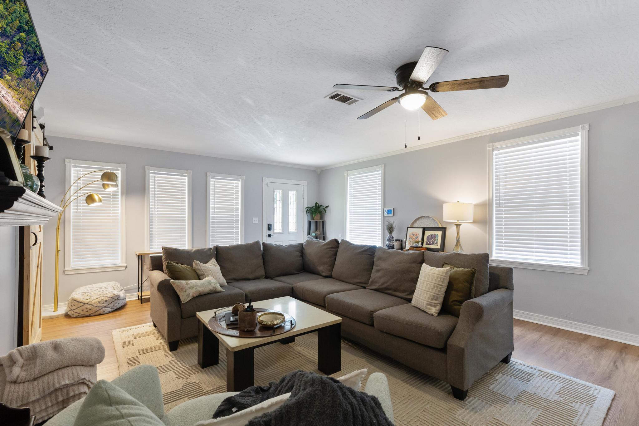 416 S 15th Ave.