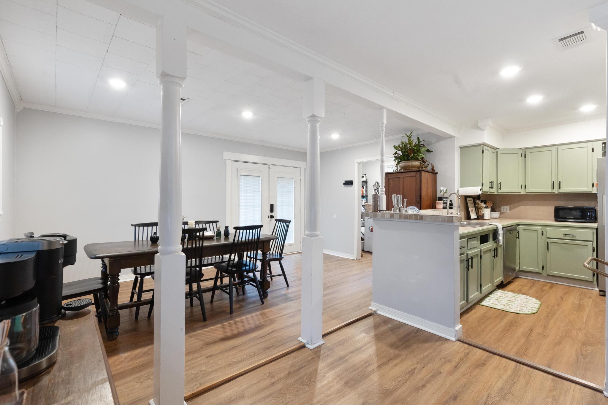 416 S 15th Ave.